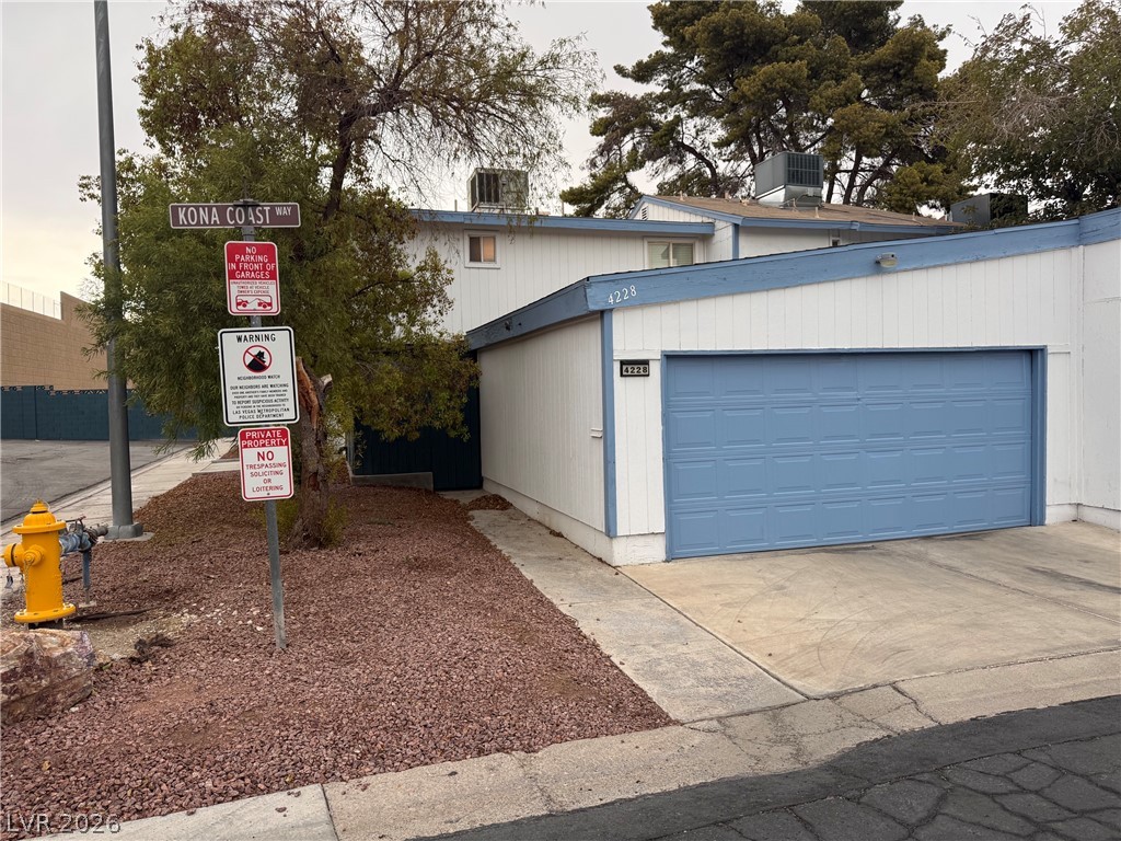4228 Kona Coast Way