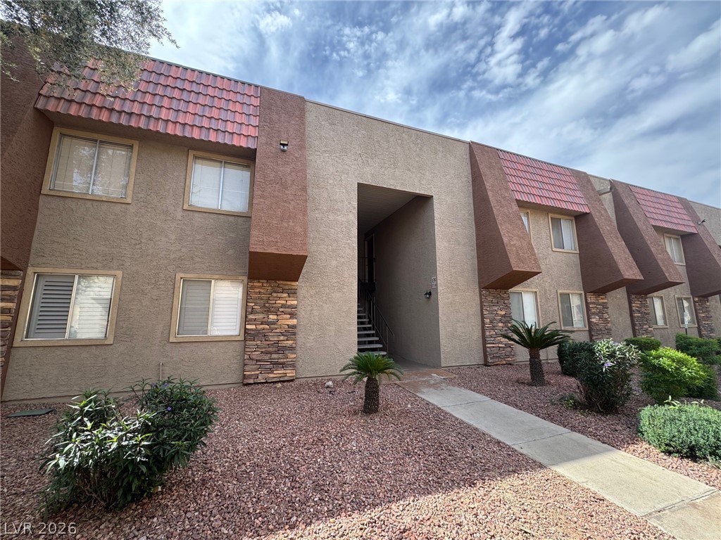 5422 River Glen Drive 377
