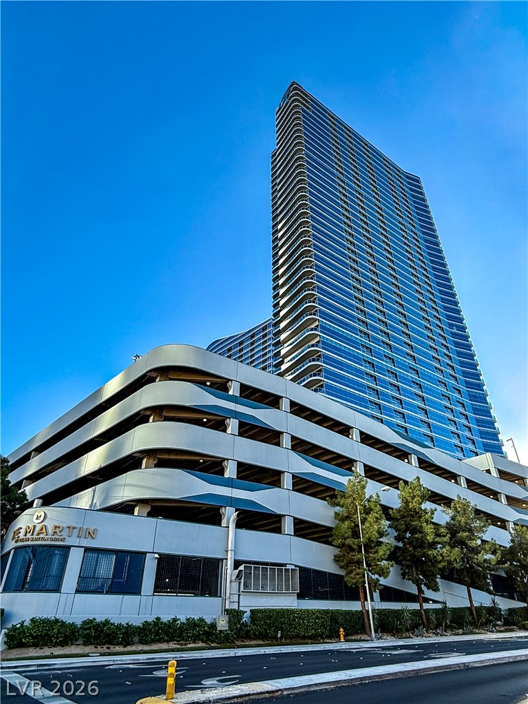4471 Dean Martin Drive 3810