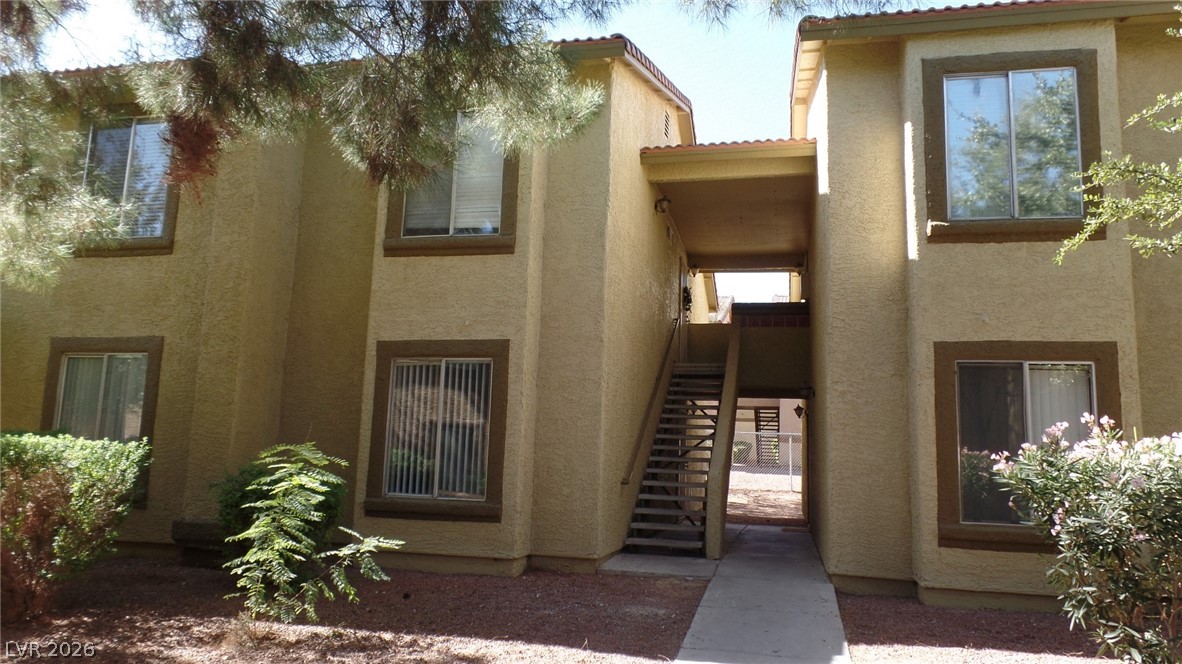 7200 Pirates Cove 1082