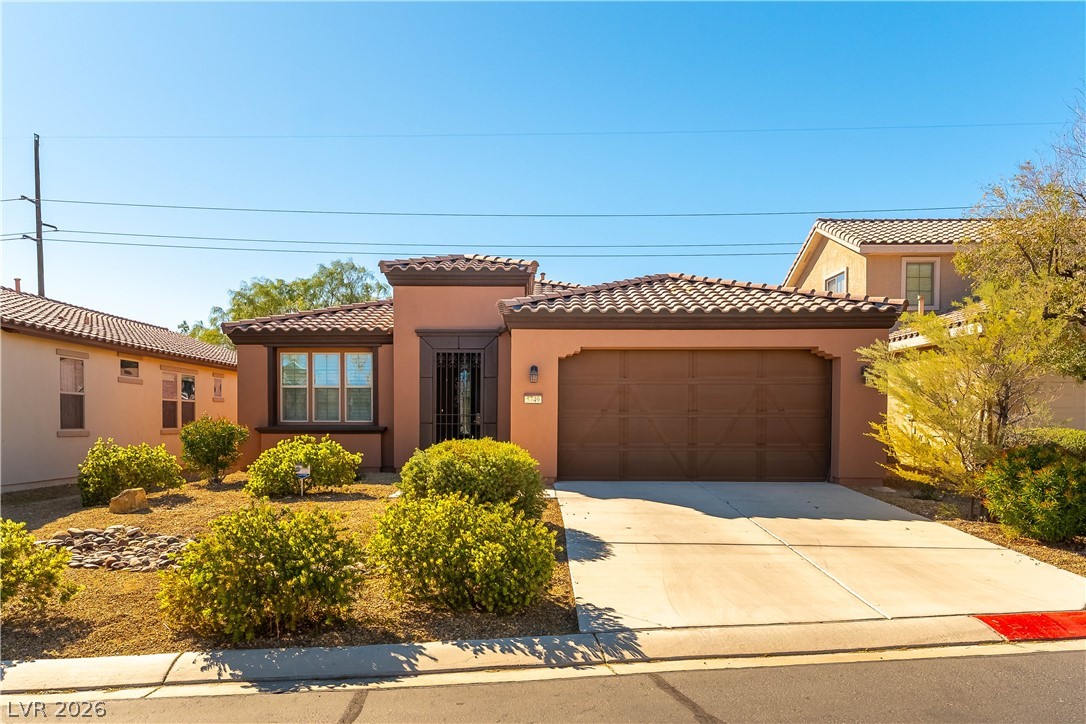 5749 Pleasant Palms Street