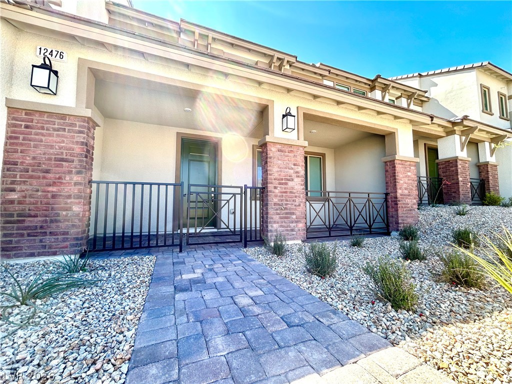 12476 Kings Creek Place