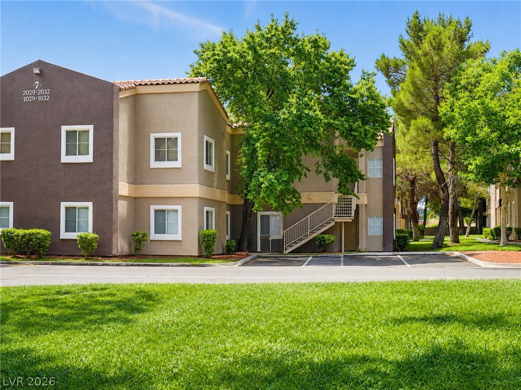 5250 South Rainbow Boulevard 2032