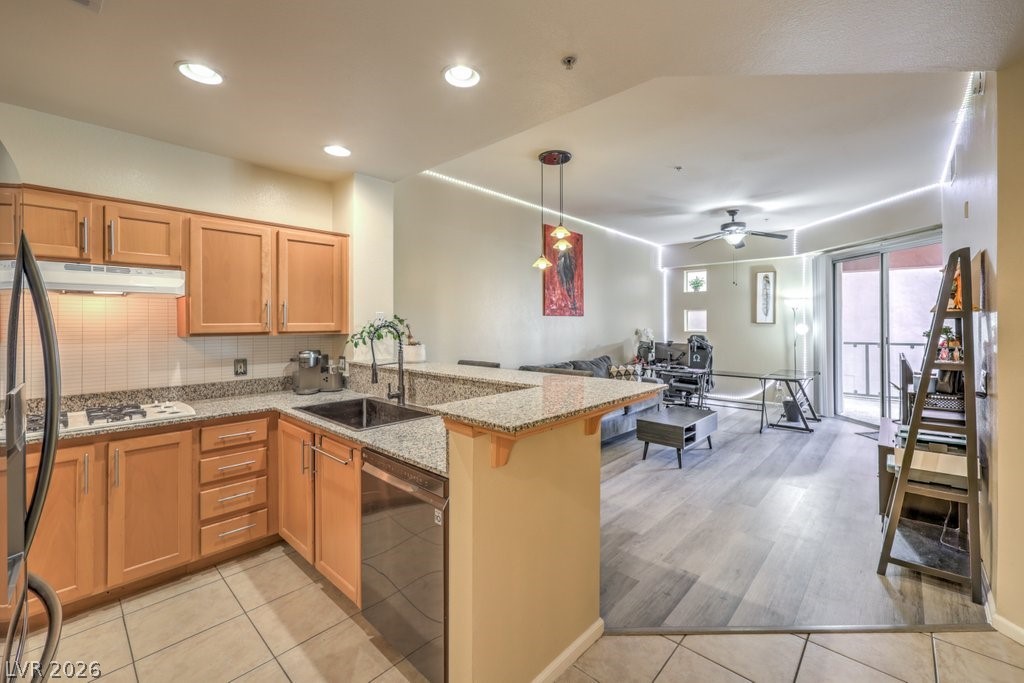 43 East Agate Avenue 301