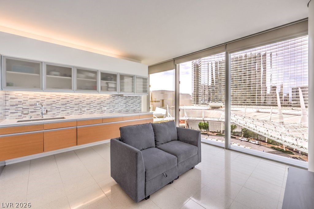 3726 Las Vegas Boulevard 603