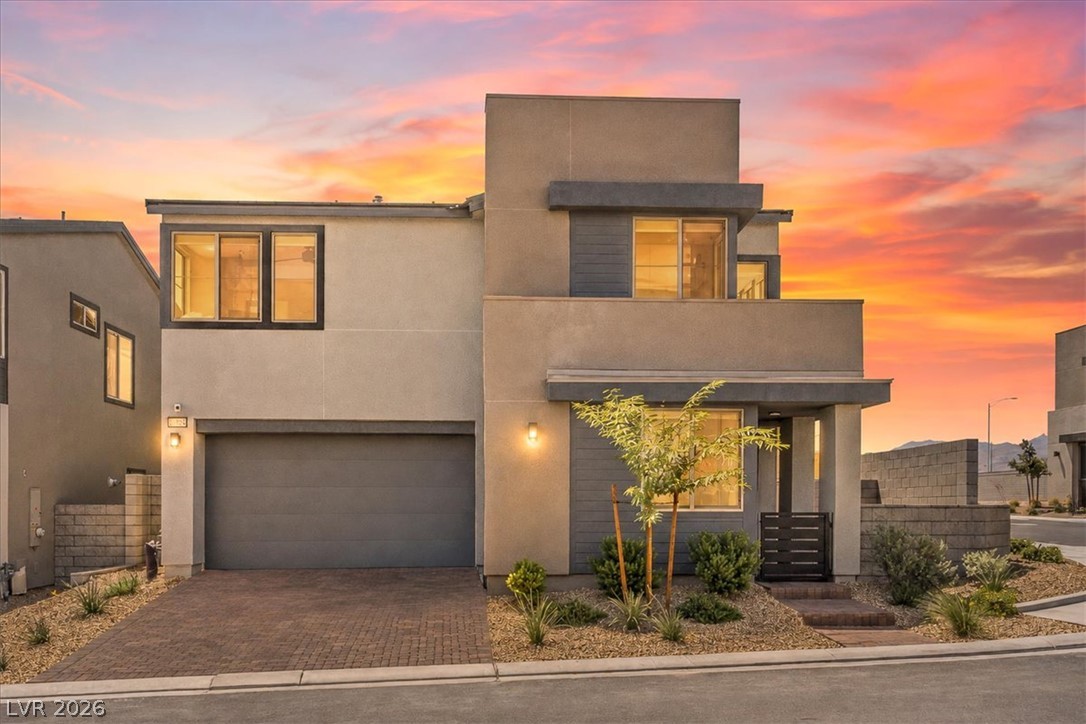 10489 Mountain Aster Avenue