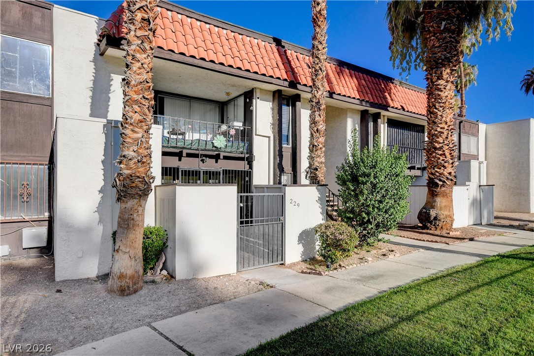 1405 Vegas Valley Drive 229