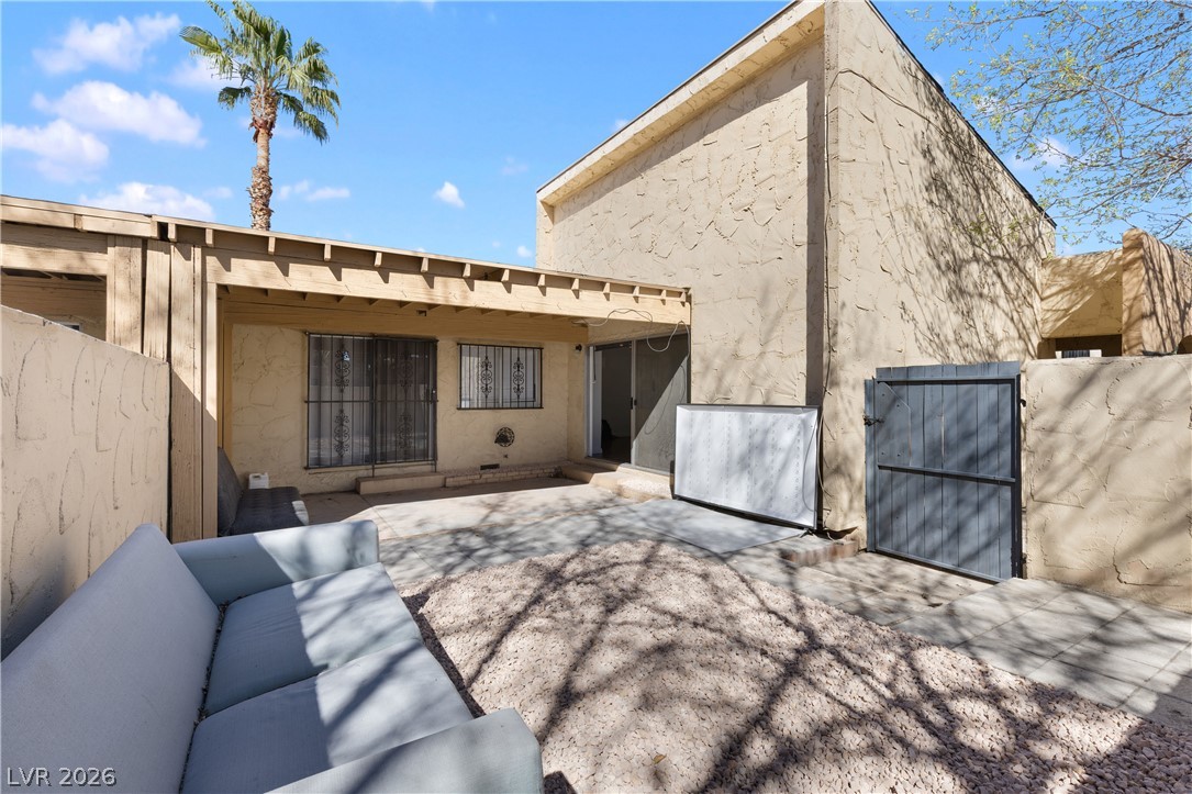 4304 Devlin Green Court