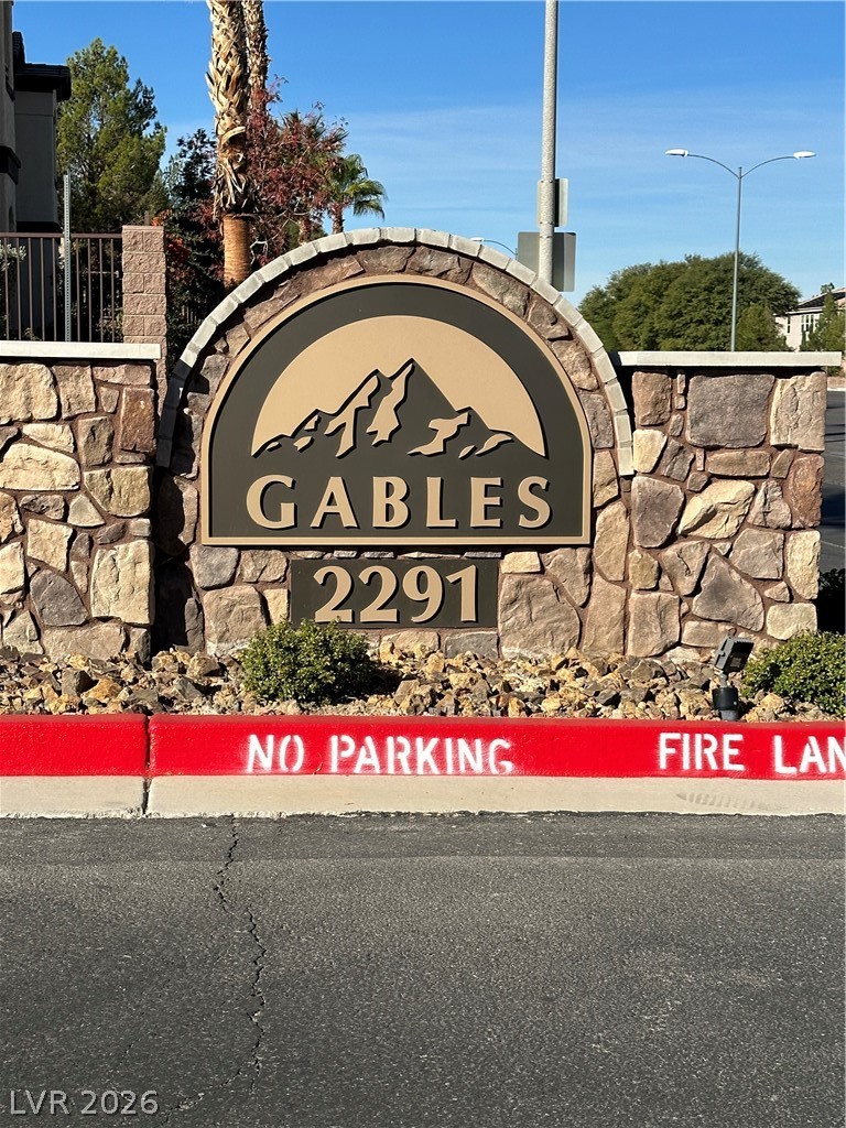 2291 West Horizon Ridge Parkway 6234