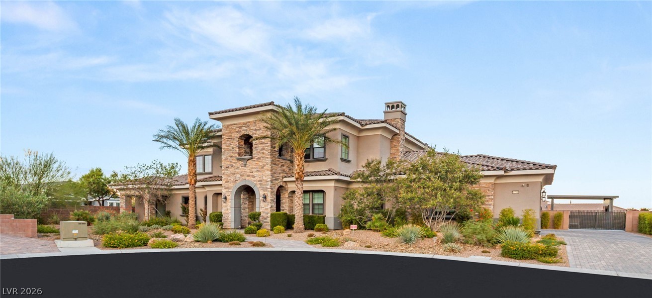 6294 Magnifico Circle
