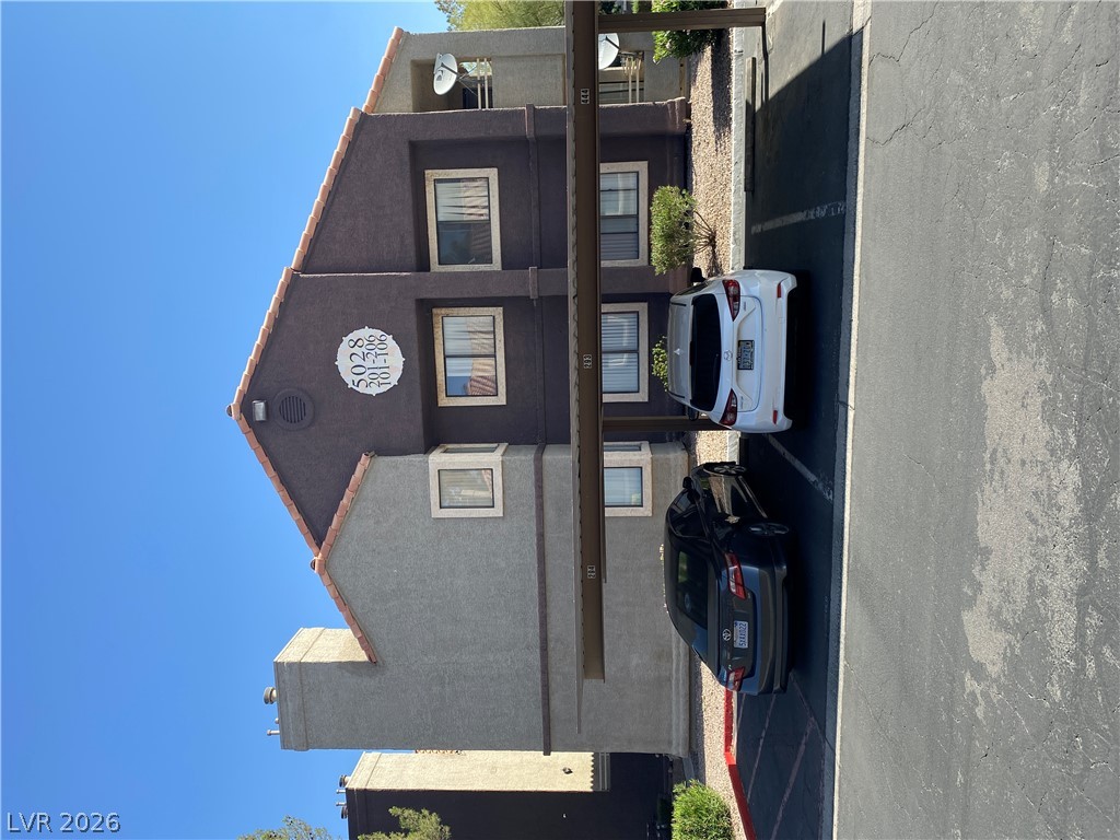 5028 South s Rainbow Boulevard 102