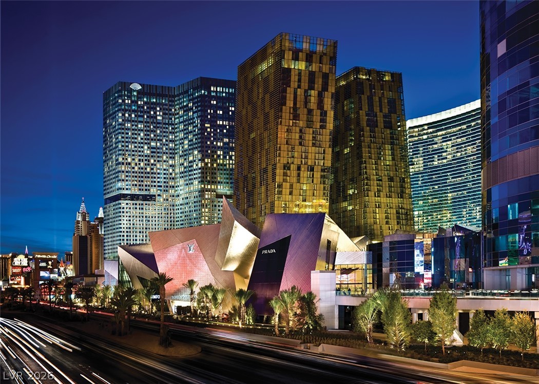 3726 Las Vegas Boulevard 2907