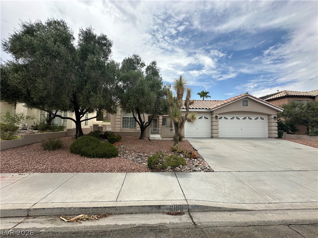 2109 Cedar Hills Street