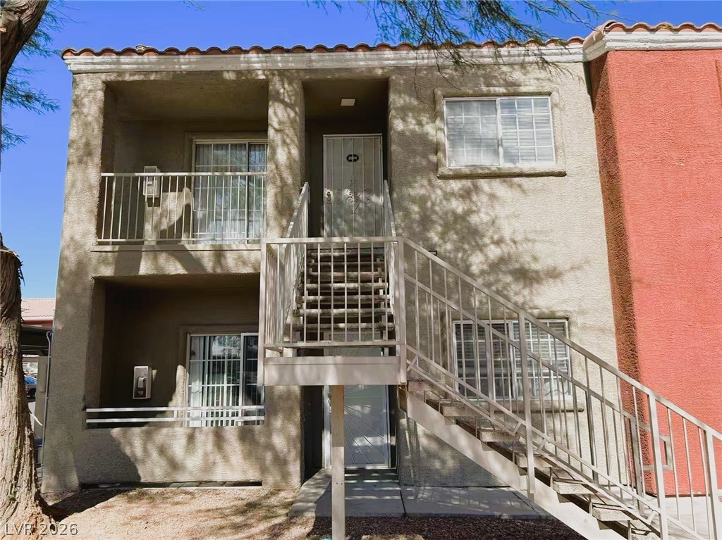 4730 East Craig Road 2094