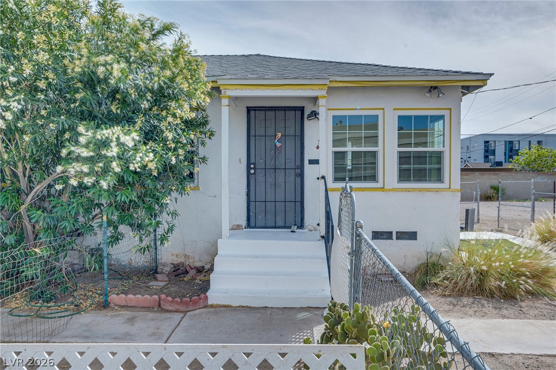 914 South 4th Street 2