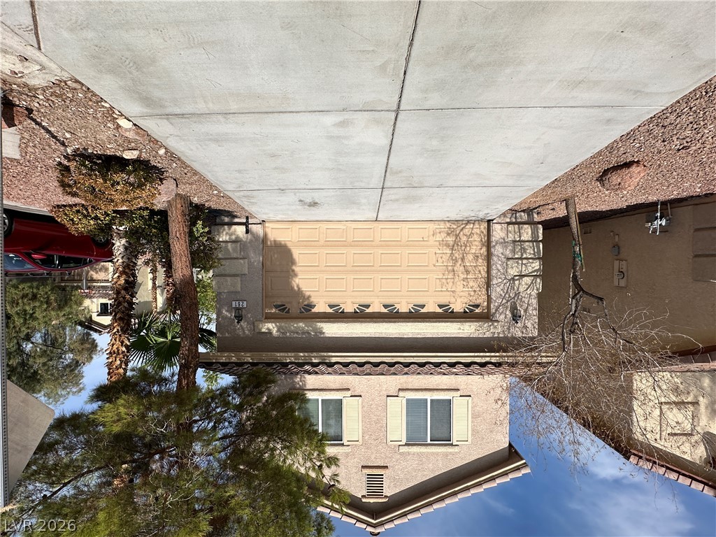 261 DIZZY PETUNIA Court
