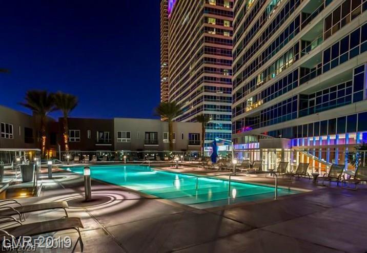 4525 Dean Martin Drive 604
