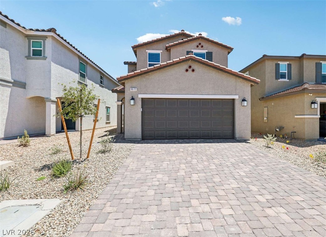 9572 Fiddleneck Court