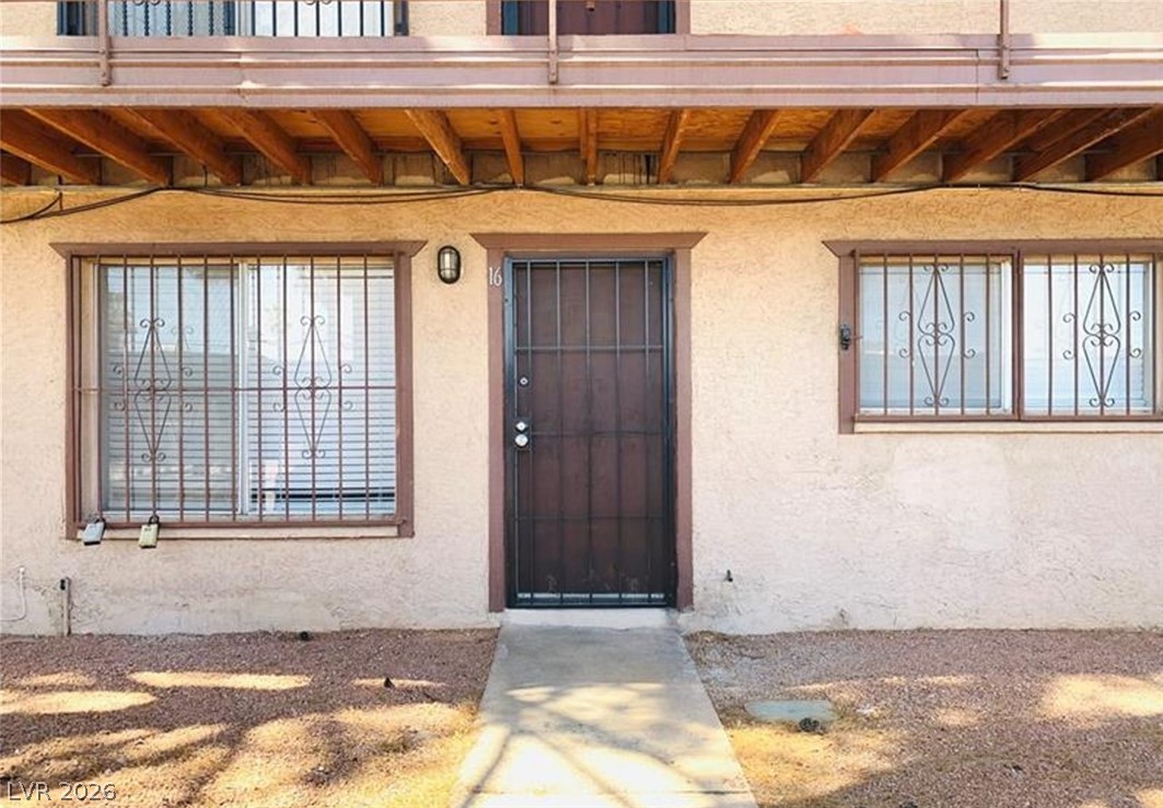 595 South Royal Crest Circle 18