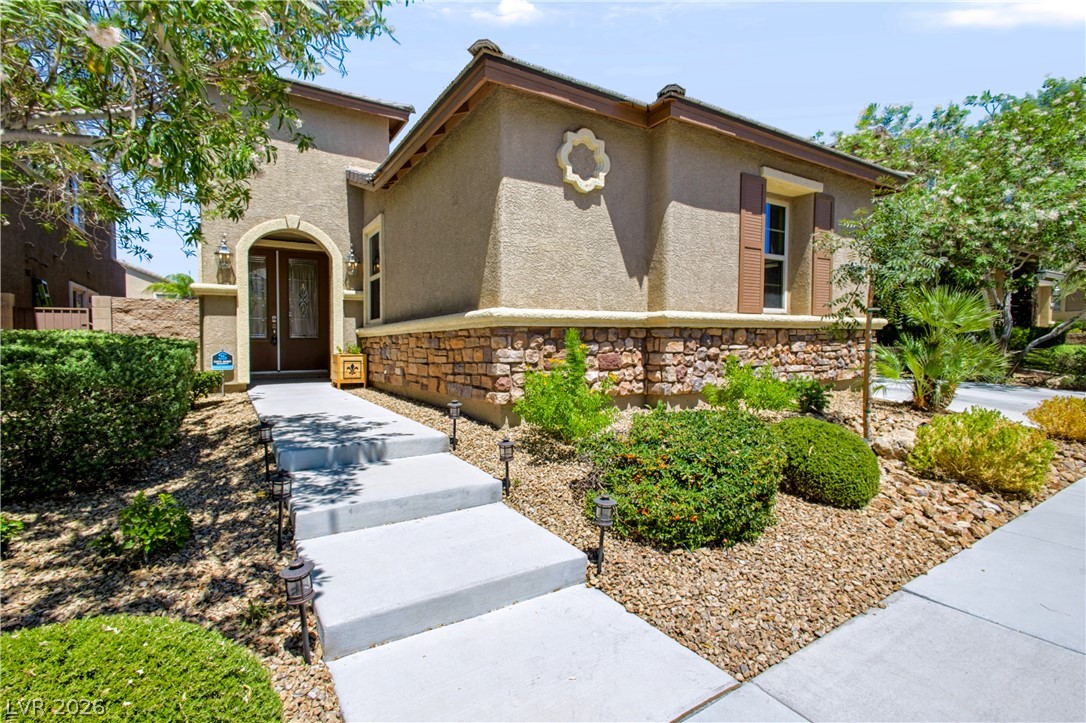 2668 Bad Rock Circle