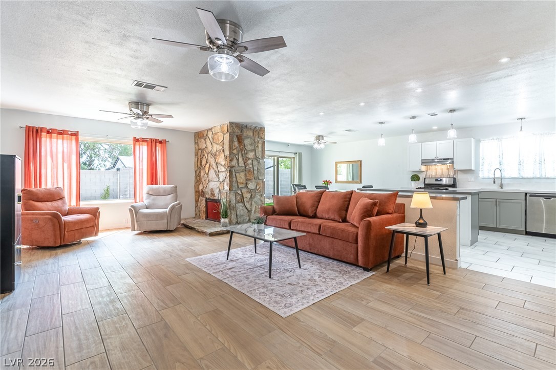 105 South Cimarron Road