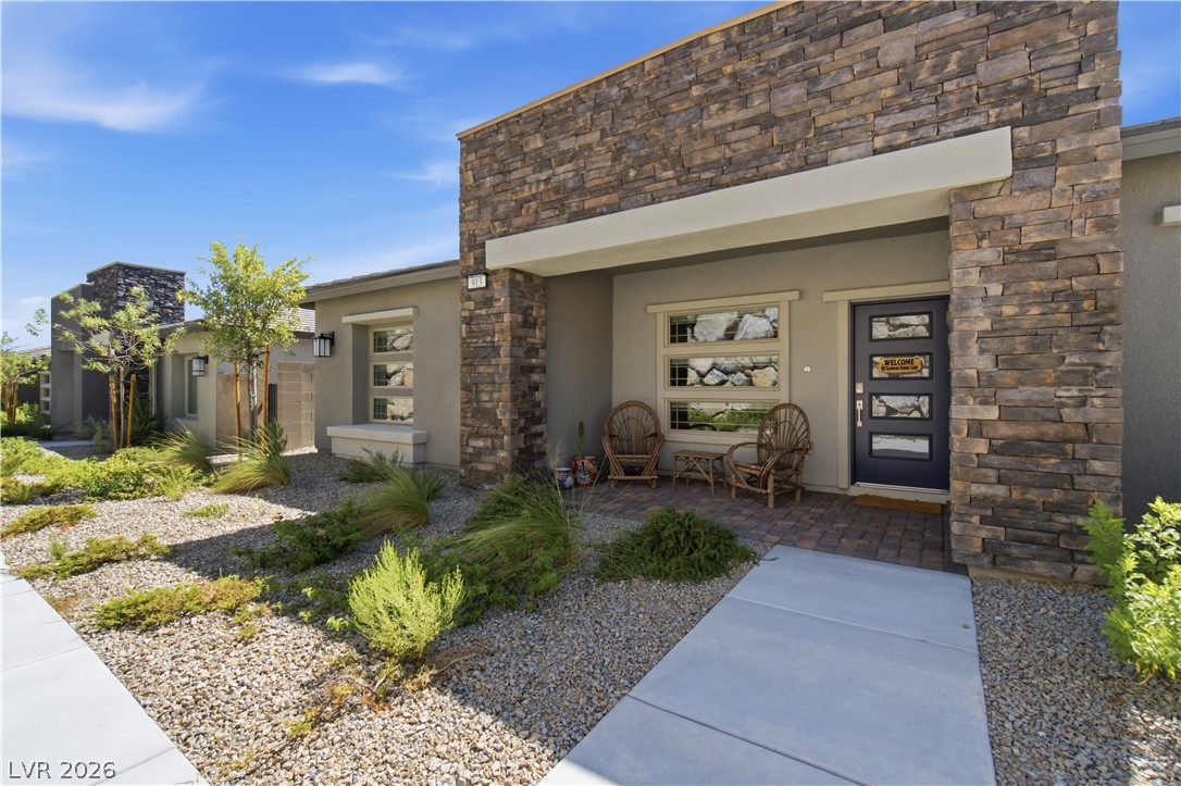 913 Elmwood Forest Lane