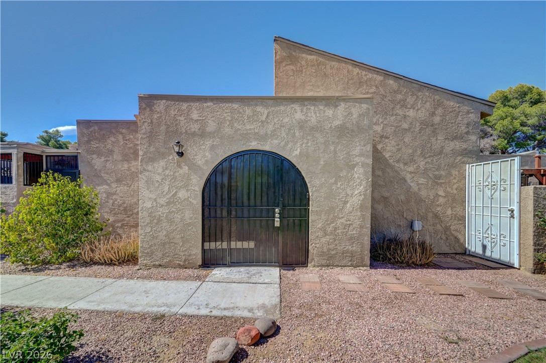 4245 Park Court