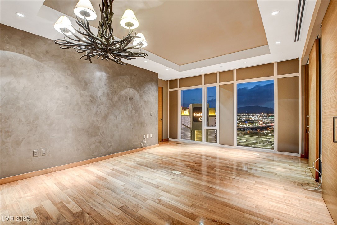3750 Las Vegas Boulevard 2711