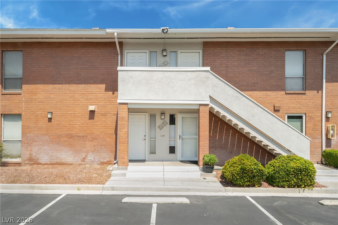 2843 Geary Place 3102