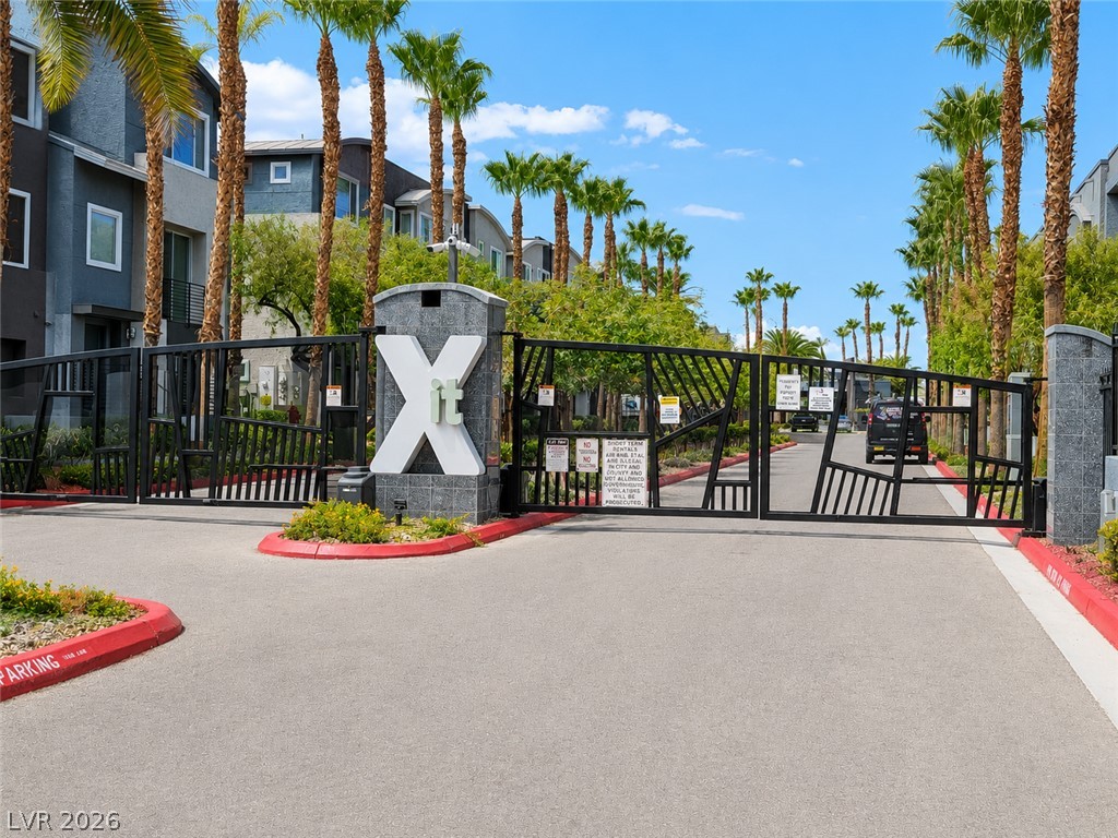 9050 West Tropicana Avenue 1163