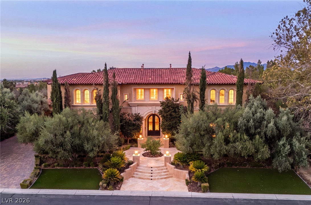 30 Augusta Canyon Way
