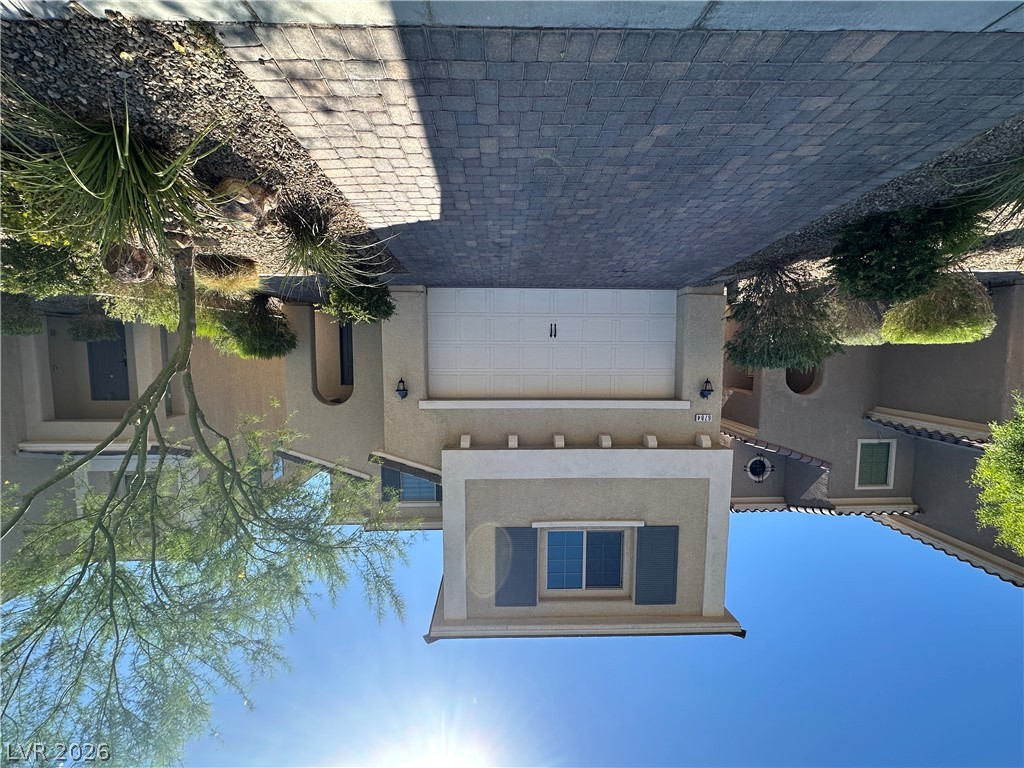 6784 PIVOT POINT Street