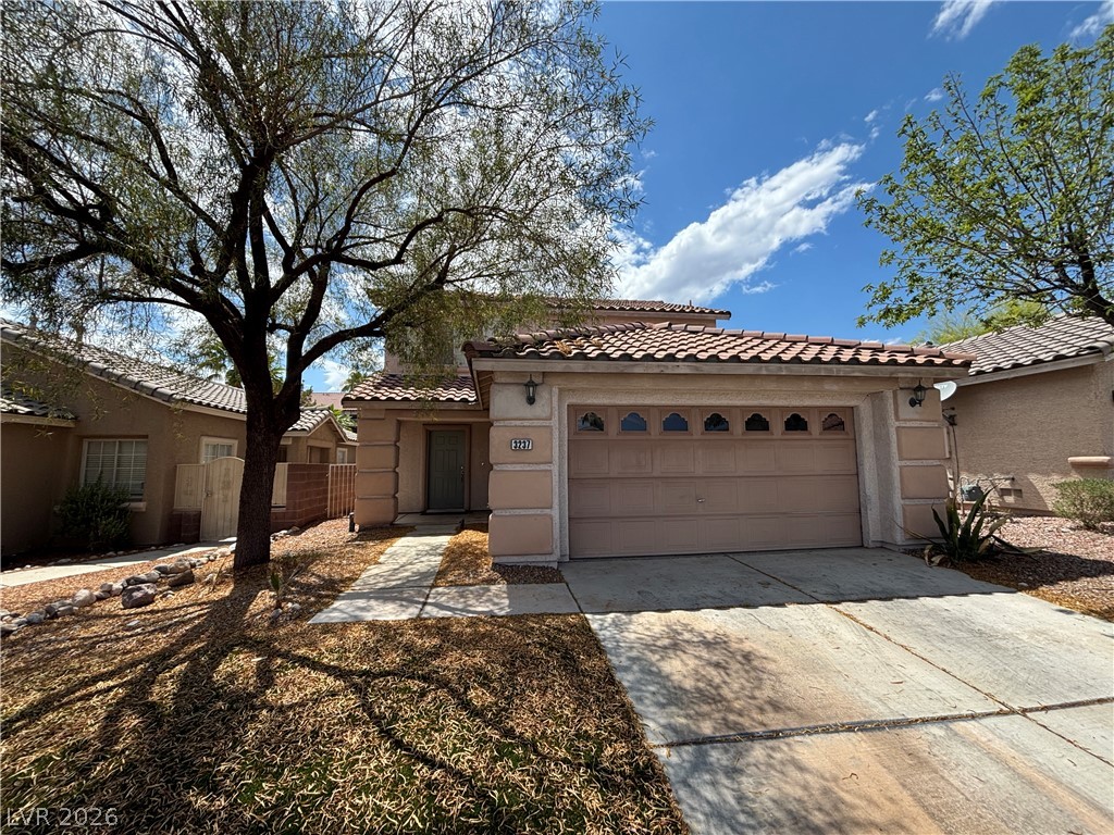 3237 Little Stream Street