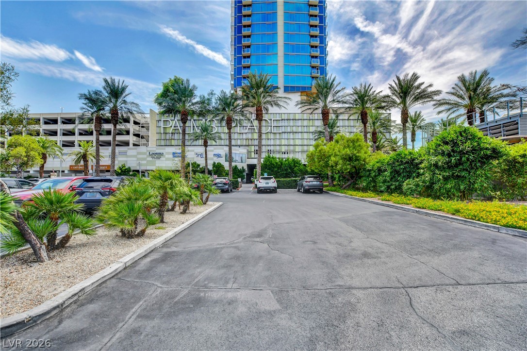 4381 West Flamingo Road 3705
