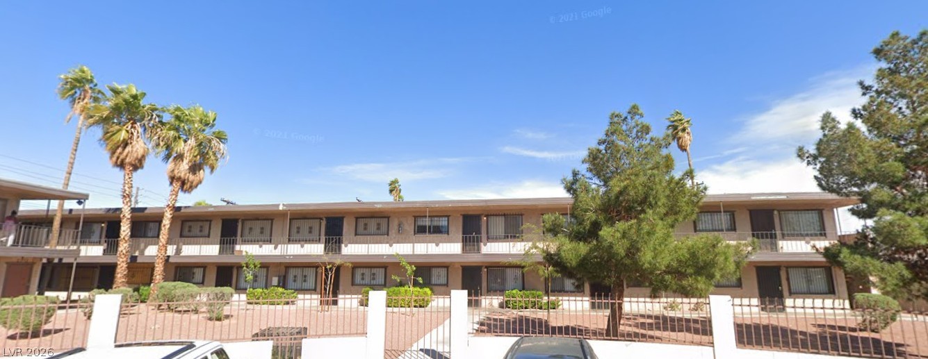 3720 Royal Crest st Street 14