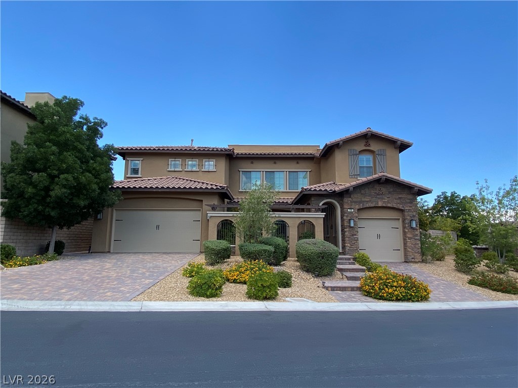 398 Pollino Peaks Street