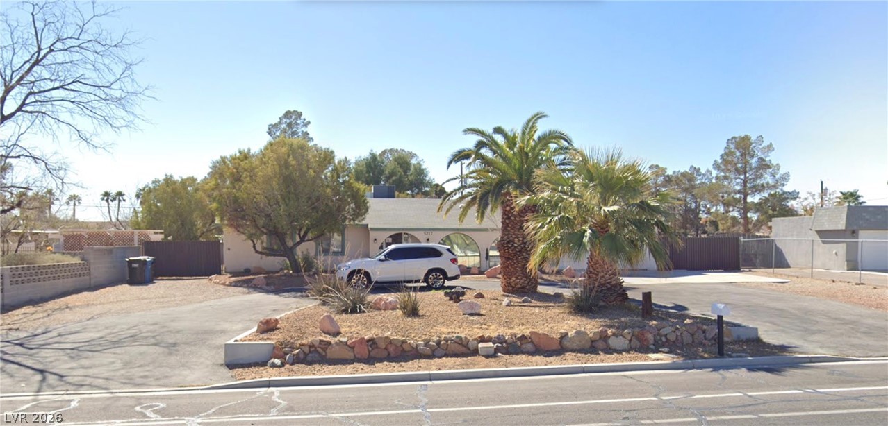 5217 West Gowan Road