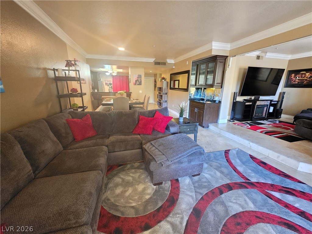 210 East Flamingo Road 101