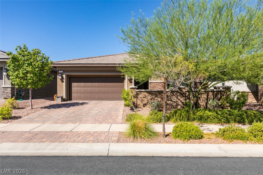 751 Drammatico Place