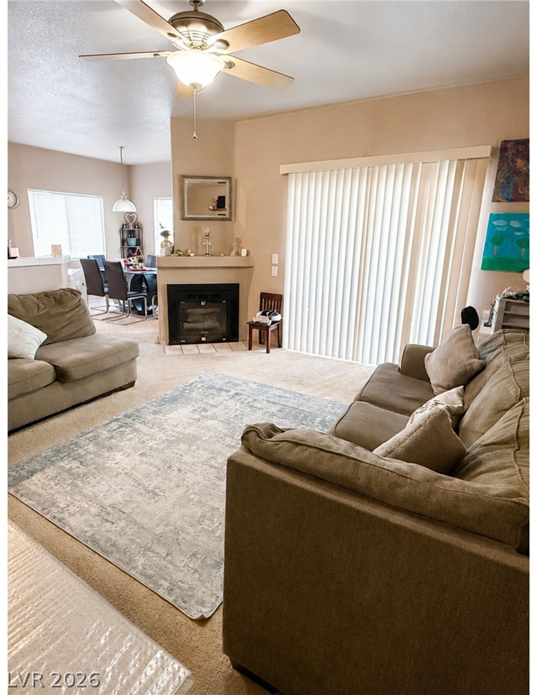 1050 East Cactus Avenue 1067