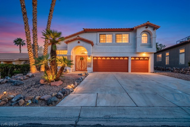 2553 Hummingbird Hill Avenue