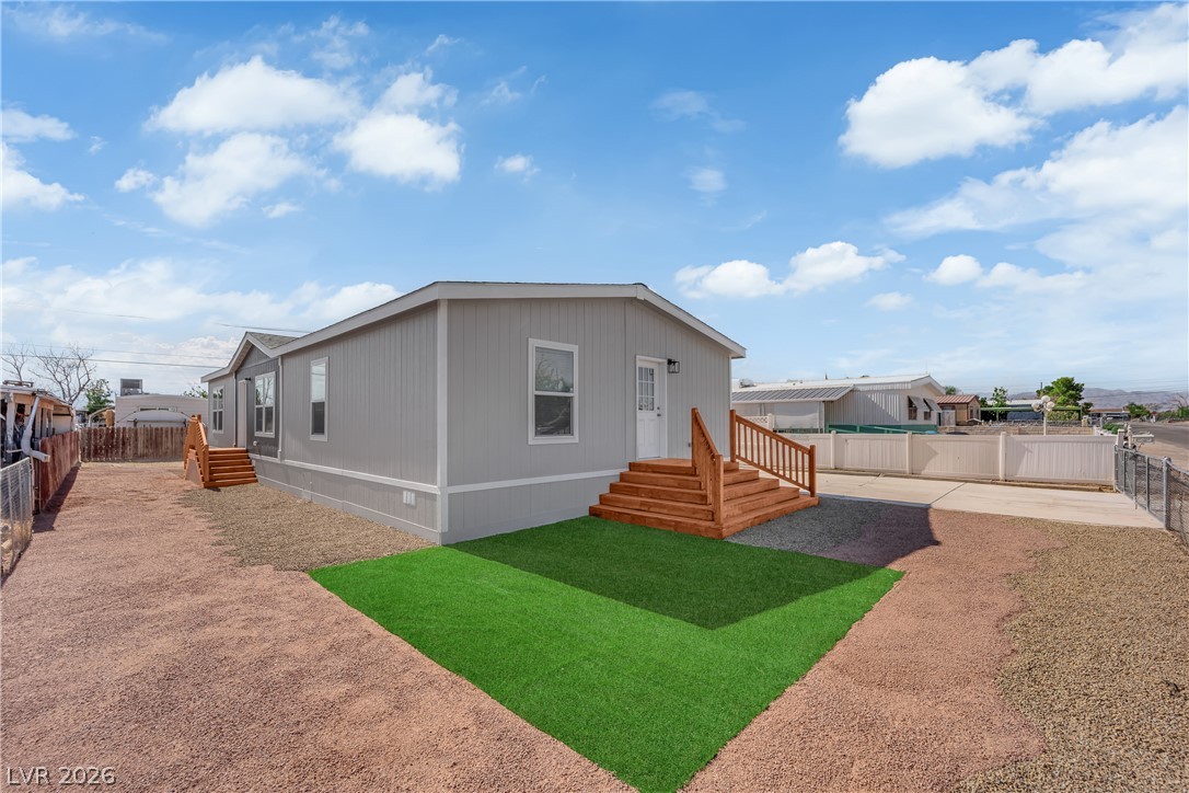 2253 Clinton Lane