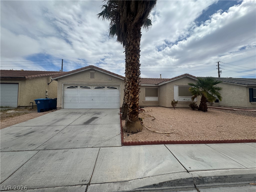 5422 Indigo Hills Street