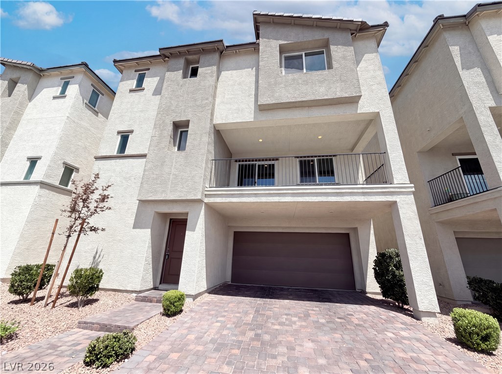 6875 Crimson Shadow Street