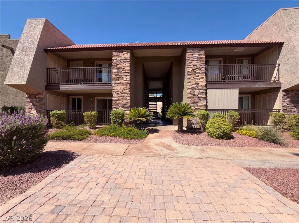 5098 River Glen Drive 215