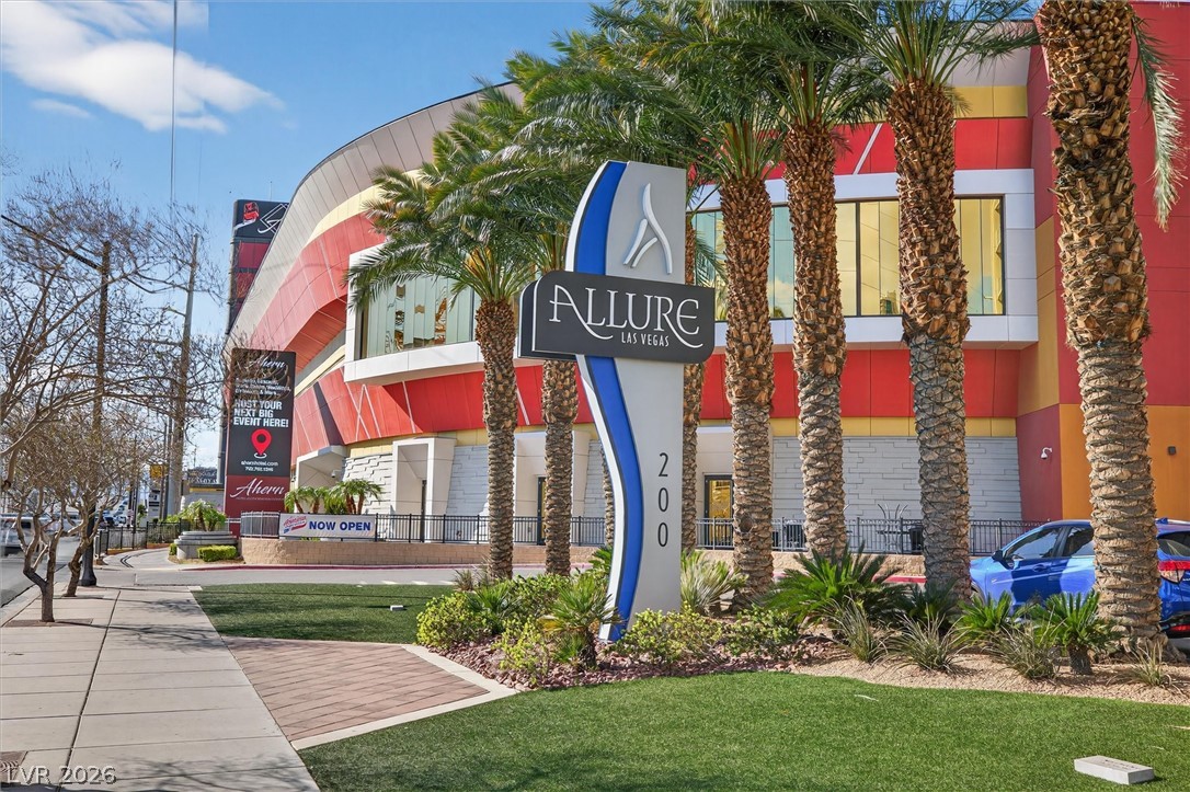 200 West Sahara Avenue 1201