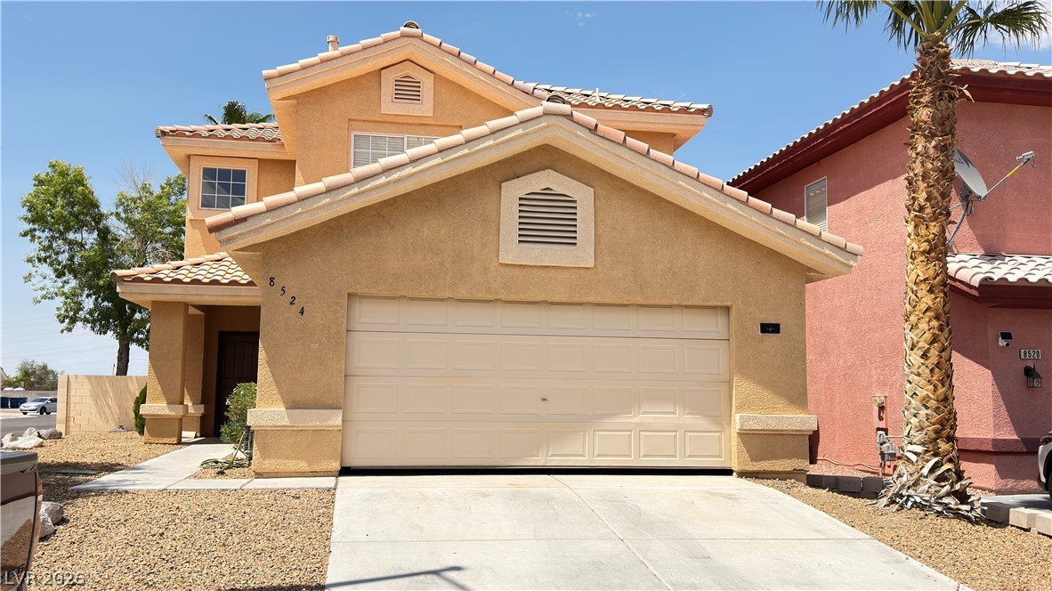 8524 Gold Flash Avenue