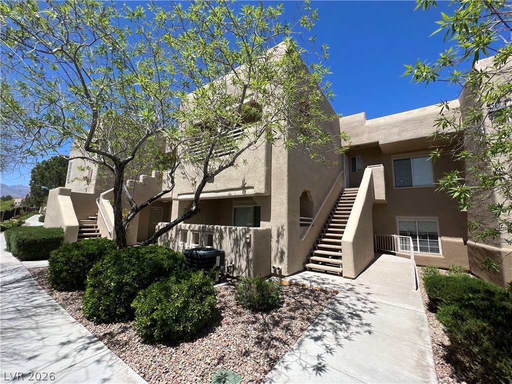 1901 Rio Canyon Court 106
