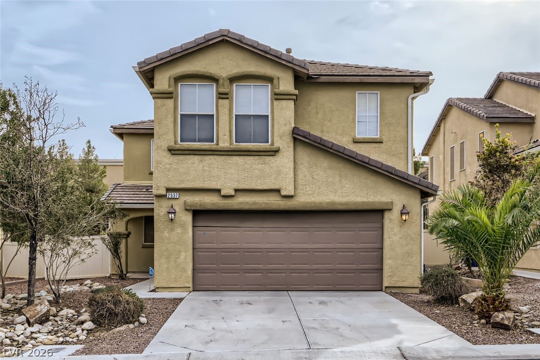 2537 BEGONIA VALLEY Avenue
