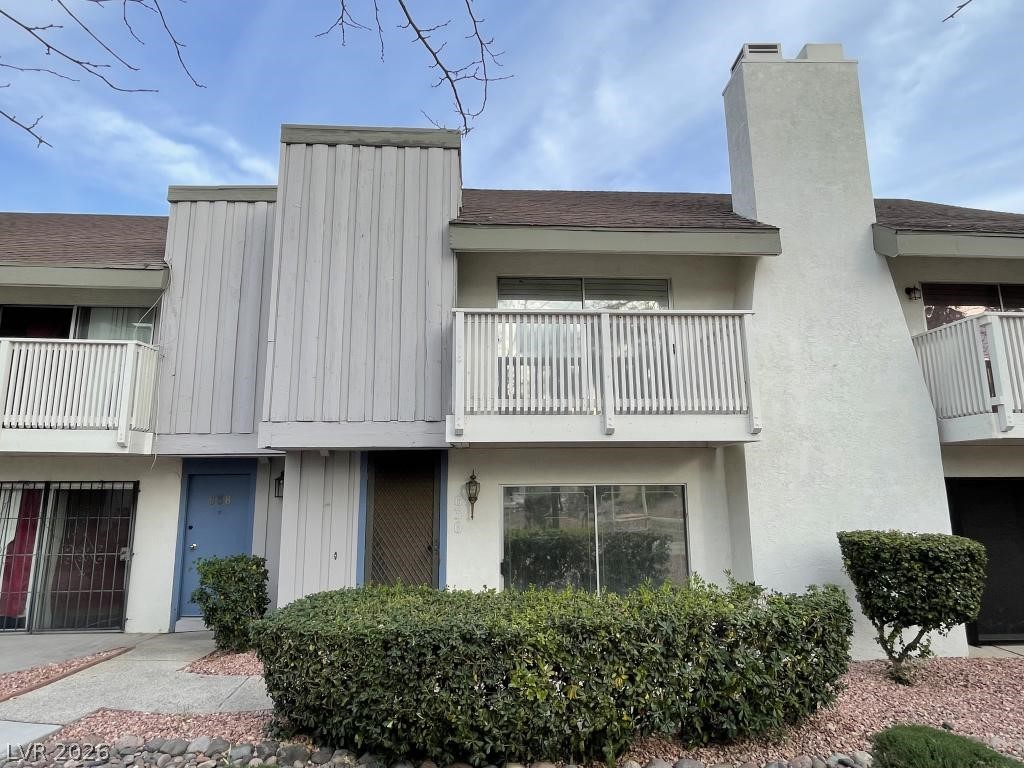 636 Brookway Lane